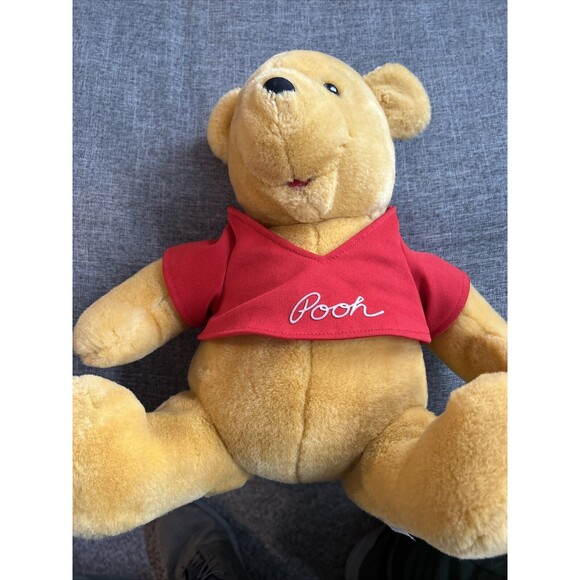 Walt Disney World Parks Winnie the Pooh Plush 1990’s Vintage Clean - Picture 4 of 6